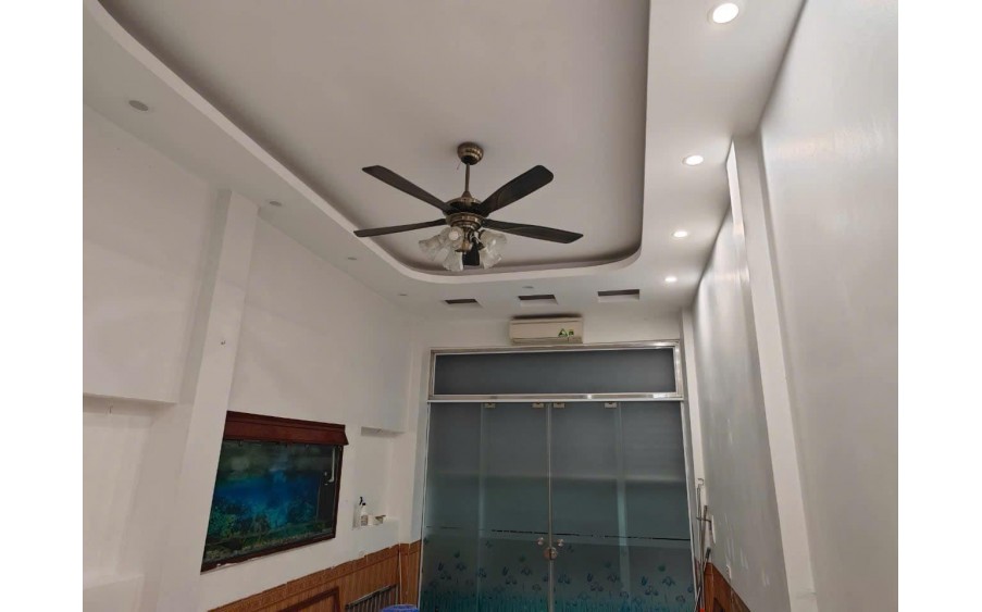 CHO THUÊ NHÀ NGÕ Ô TÔ KINH DOANH PHỐ MINH KHAI, 3 TẦNG, 38M2, MT 4M, 12 TRIỆU